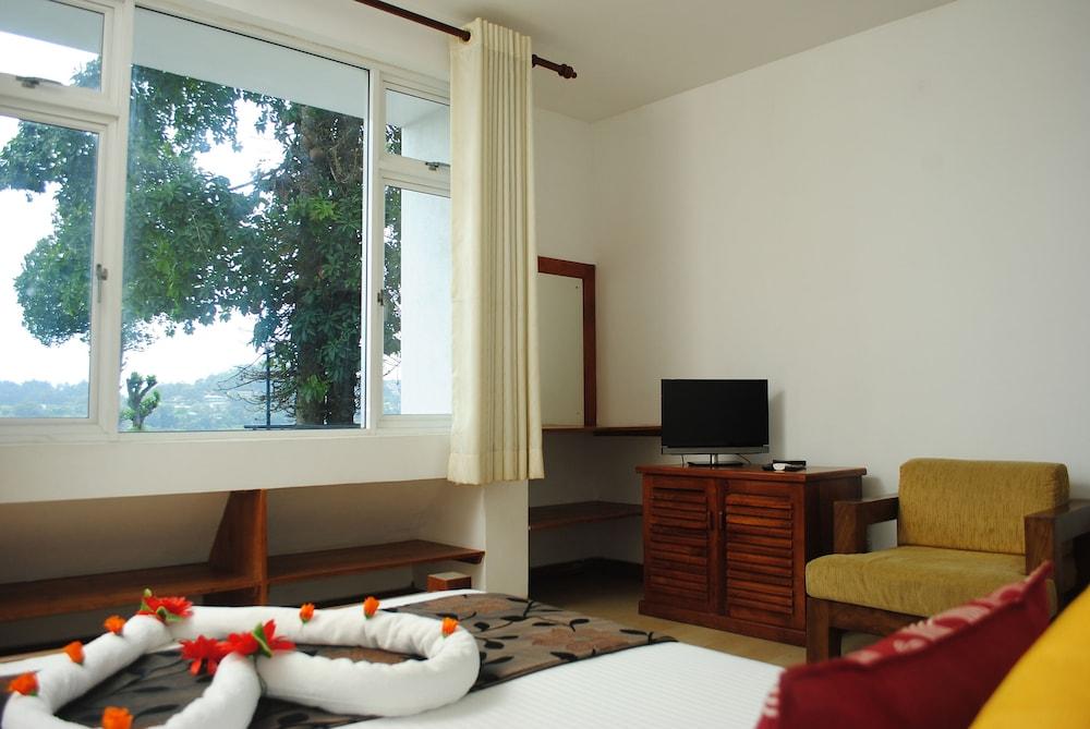 Hotel See Kandy Hotel 3*