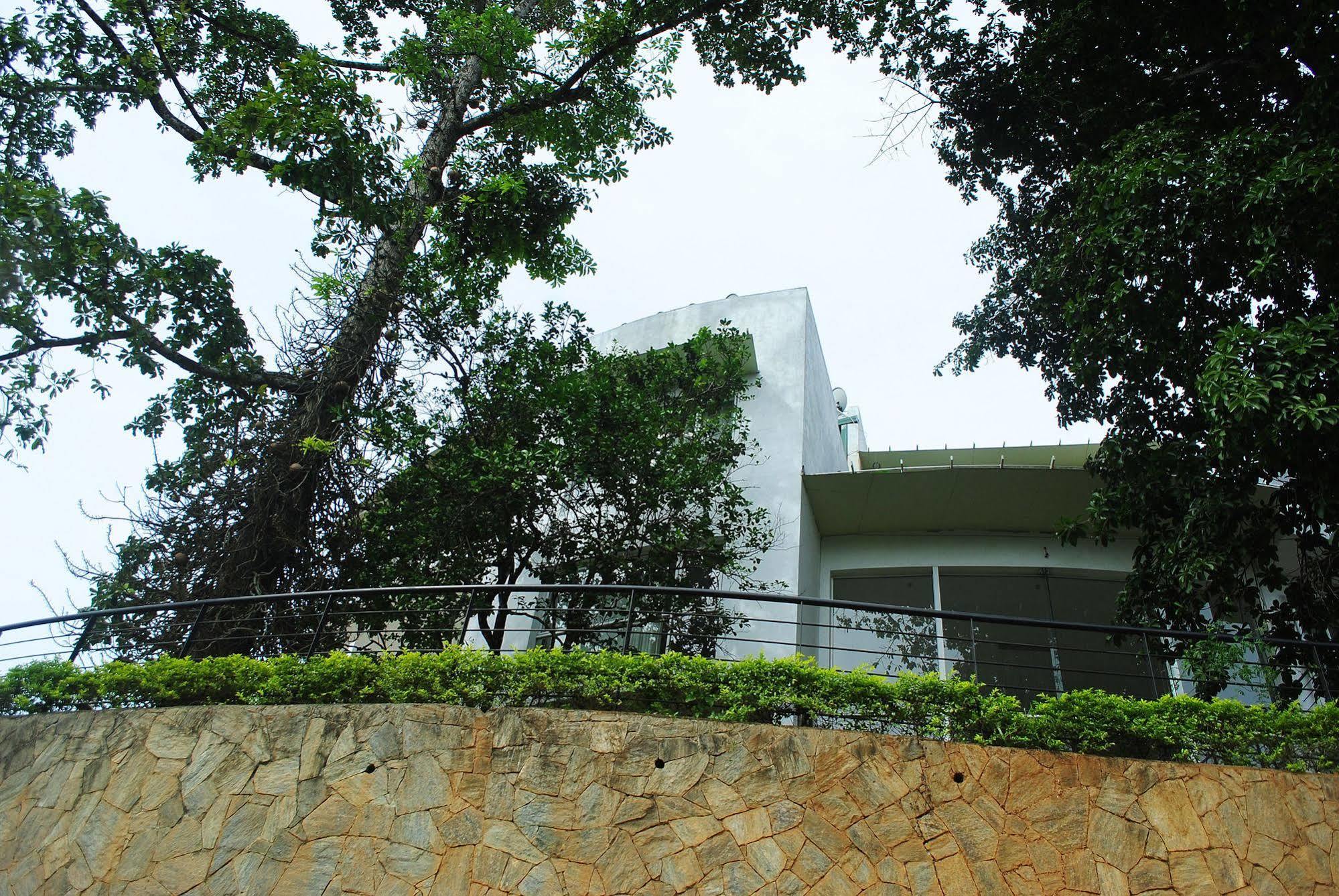 Hotel See Kandy Hotel